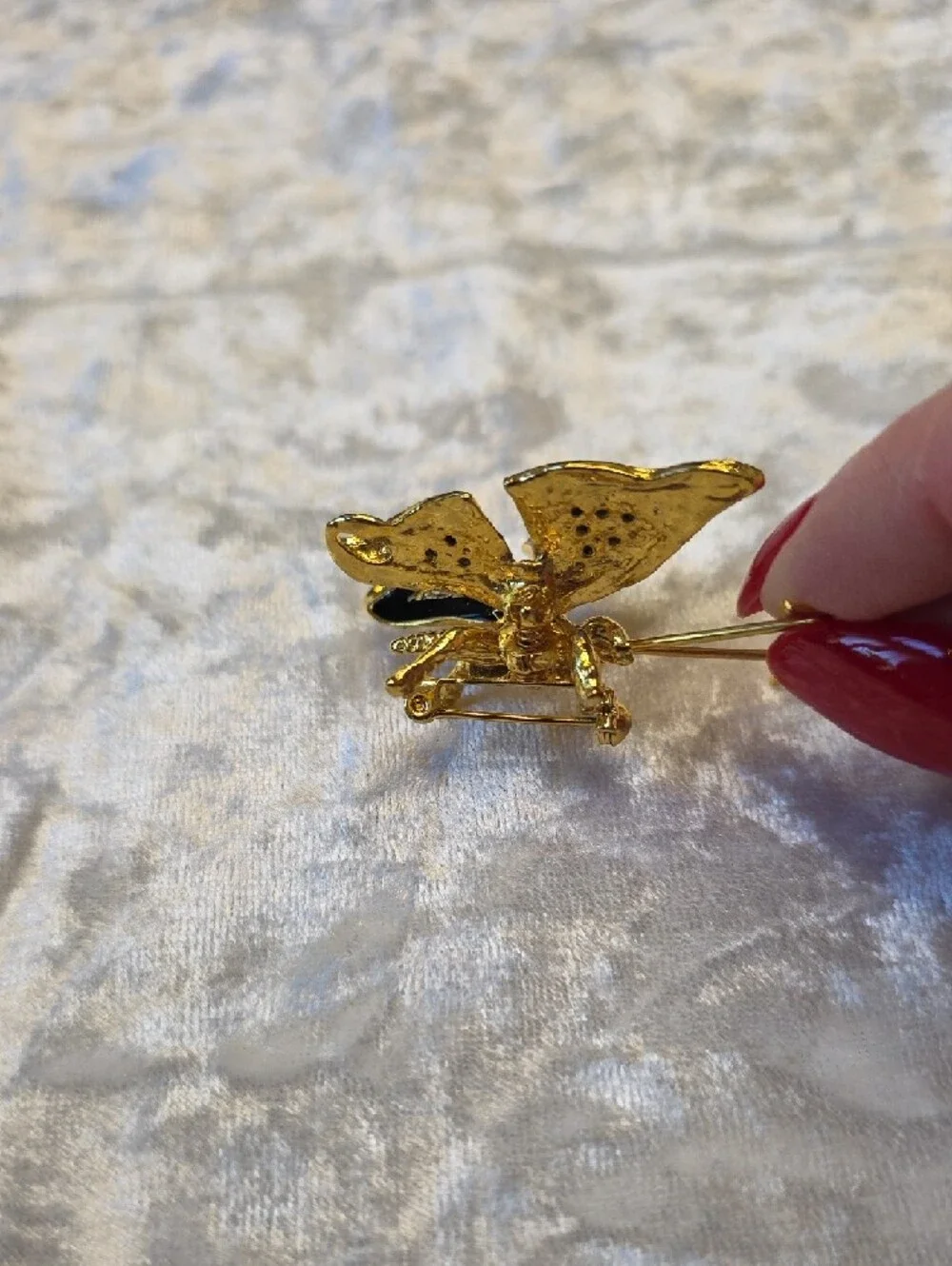 no brand vintage gold
